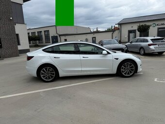 Tesla Model 3 RWD 2023 - 5