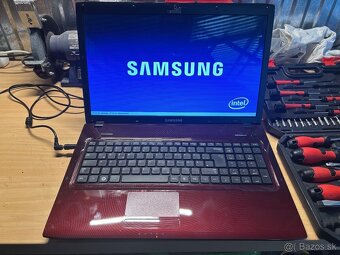 Notebooky na diely-dokončenie,všetko spolu,2 krabice za 50e - 5