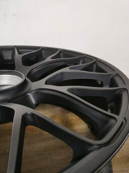 Porsche 911 Carrera 4 GTS, Targa 4 GTS orig.  ALU disky R20 - 5
