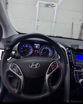 Hyundai I30 (2015) 81kW - 5