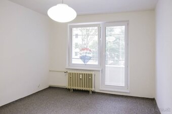 3 izbový byt na prenájom v Brezne blízko centra - 5