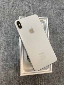 iPhone Xs Max 64GB (nefunkčné Face ID) - 5
