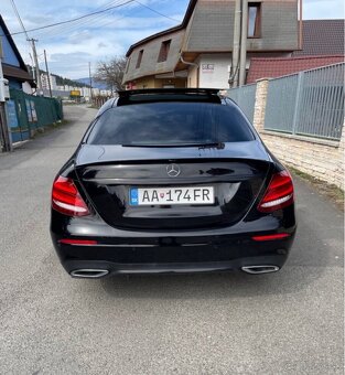 MERCEDES BENZ E350 AMG - 5