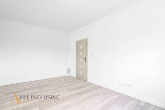 ALL INCLUSIVE l NA PREDAJ 3 MODERNÉ RODINNÉ DOMY V OBCI BLAH - 5