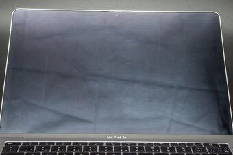 Apple MacBook Air 13" i5 16GB/256GB 2019 - 5