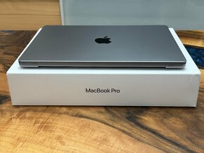 MacBook Pro M1 Pro 14” - 5