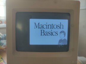Apple Macintosh Classic - 5