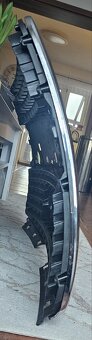 Audi A8 predna maska - 5