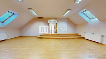 Lukratívna 7 izb. nehnuteľnosť / Floreát Piešťany - 5