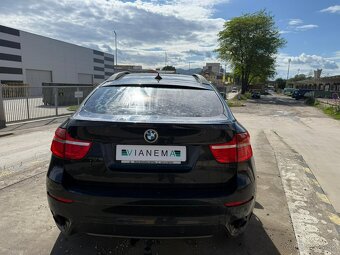 BMW X6 xDrive 30d 245k - 5