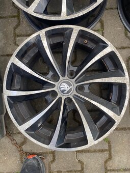 Orig Škoda r16 5x112 - 5