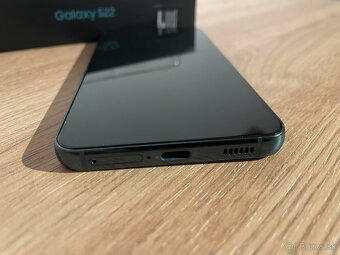 Samsung Galaxy S22 128GB - 5