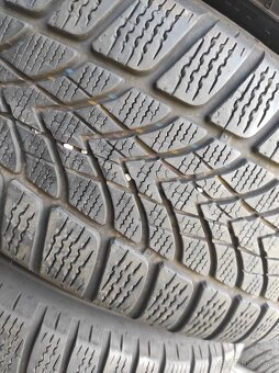 Zimna sada Audi A6 17"5x112 225/60 R17 Dunlop - 5