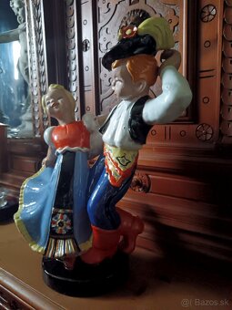 Veľká soška maďarských tanečníkov - 5