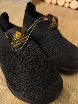Nové Adidas botasky č.22 - 5