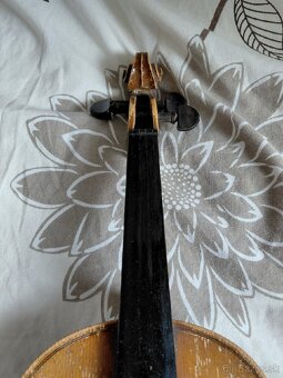 Husle , neúplné - 5