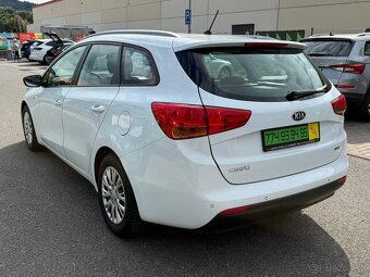 ► KIA CEE’D 1,6 CRDI - 100 kW, PARK. SENZORY ◄ - 5