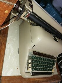 Šijací stroj písací stroj vaha - 5