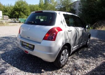 Suzuki Swift 1.3i 68kW 76000KM KLIMA 2.MAJ. benzín manuál - 5