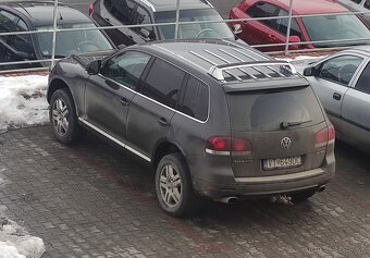 Volkswagen Touareg 3.0 - 5