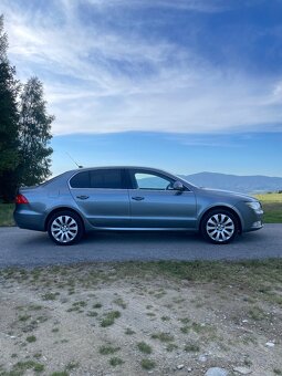 ✅Škoda Superb 2.0 TDI CR 4x4 Elegance Webasto - 5