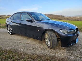 BMW e90 330d 170kw manual - 5