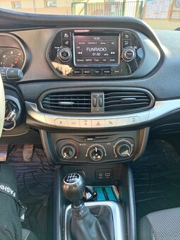 Fiat Tipo 1,4 - 5