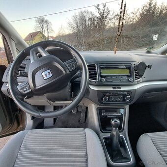 Predám Seat Alhambra 2.0 103kw 7miestne - 5