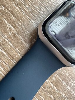 Apple watch SE 44mm - 5