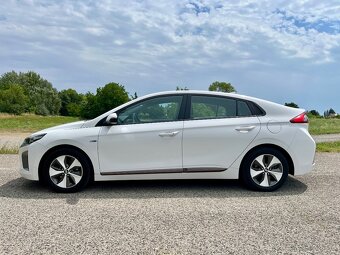 Hyundai Ioniq 4 electric - 5