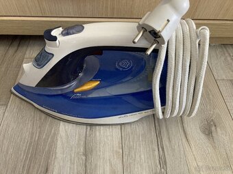 naparovacia žehlička Philips PerfectCare Azur - 5
