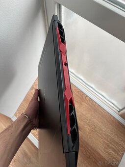 Acer Nitro 5 - 5