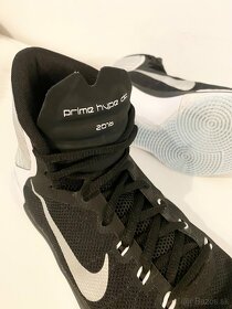Basketbalové tenisky Nike Prime Hype 37,5 - 5