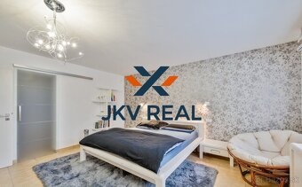 Luxusný bungalov Smolenice s bazénom, výhľadmi a súkromím. - 5