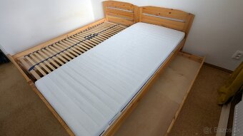 Posteľ 200x90 z masívu s úložným priestorom, roštom a matrac - 5