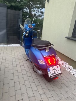 Vespa GTS 125 SuperSport - 5