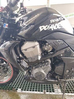 Kawasaki zZ750 - 5