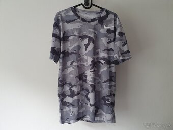 Nové tričká Nike, Tom Tailor, Champion, Puma, Boss... - 5