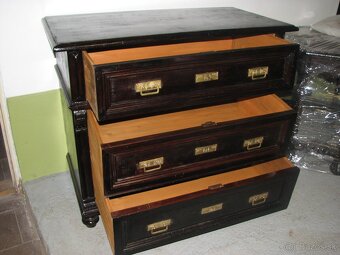 Šesť starožitnosti - 5