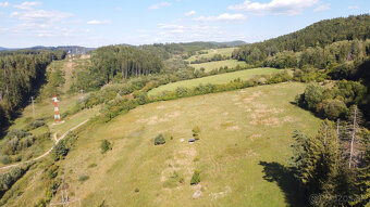 Rozsiahle pozemky na predaj 153.172m2, Dolný Hričov (okres - 5