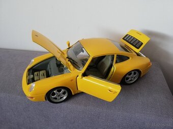1:18 PORSCHE 911 Bburago - 5