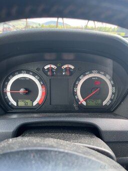 Skoda fabia rs 1.9 tdi - 5