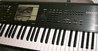 Korg Kronos 61 s príslušenstvom - 5