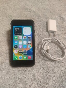 Apple iphone 8 256GB Black - 5