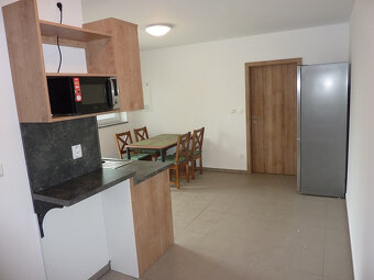 PET FRIENDLY 3-izb. bungalov so záhradkou a 2x park.miestom - 5