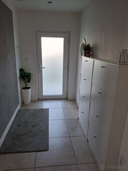 Predám bungalov 130 m2, pozemok 504 m2, obec Hviezdoslavov - 5