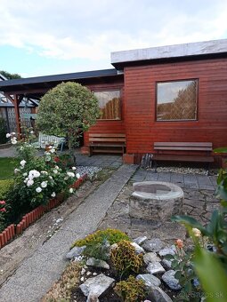 Záhrada s chatkou - 5