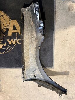 Šoferov blatnik golf 4 - 5