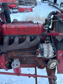 Predám 2x traktor McCormick 439, 40koni - 5