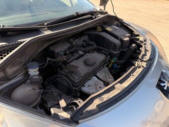 Peugeot 207 (2009) - 5